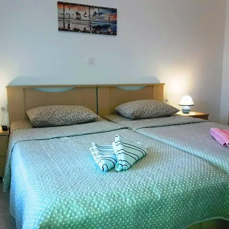 Larinαki's No1 Apartment
